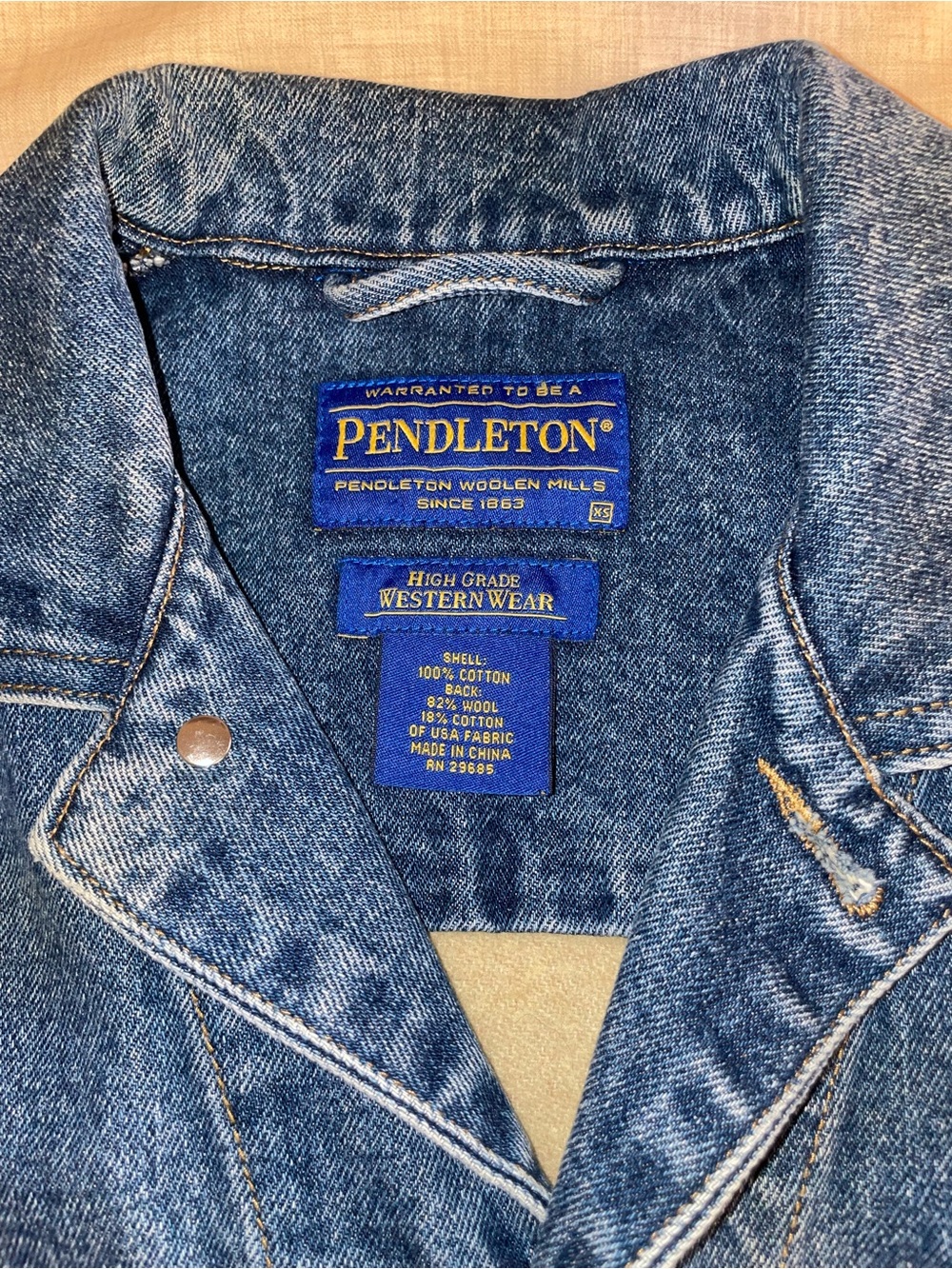 Pendleton Denim Jean Jacket Wool Aztec Geometric Panel Patch - Picture 3 of 13